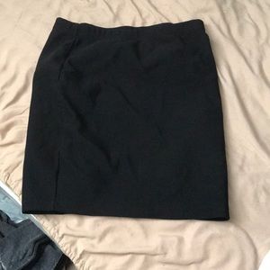 Medium mini skirt